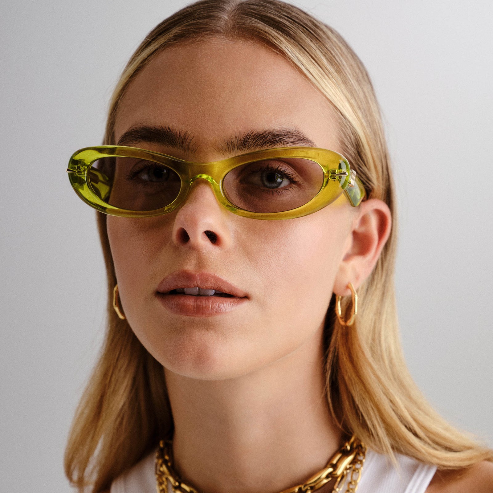 Numero Uno Citron Female Oval Sunglasses | Le Specs