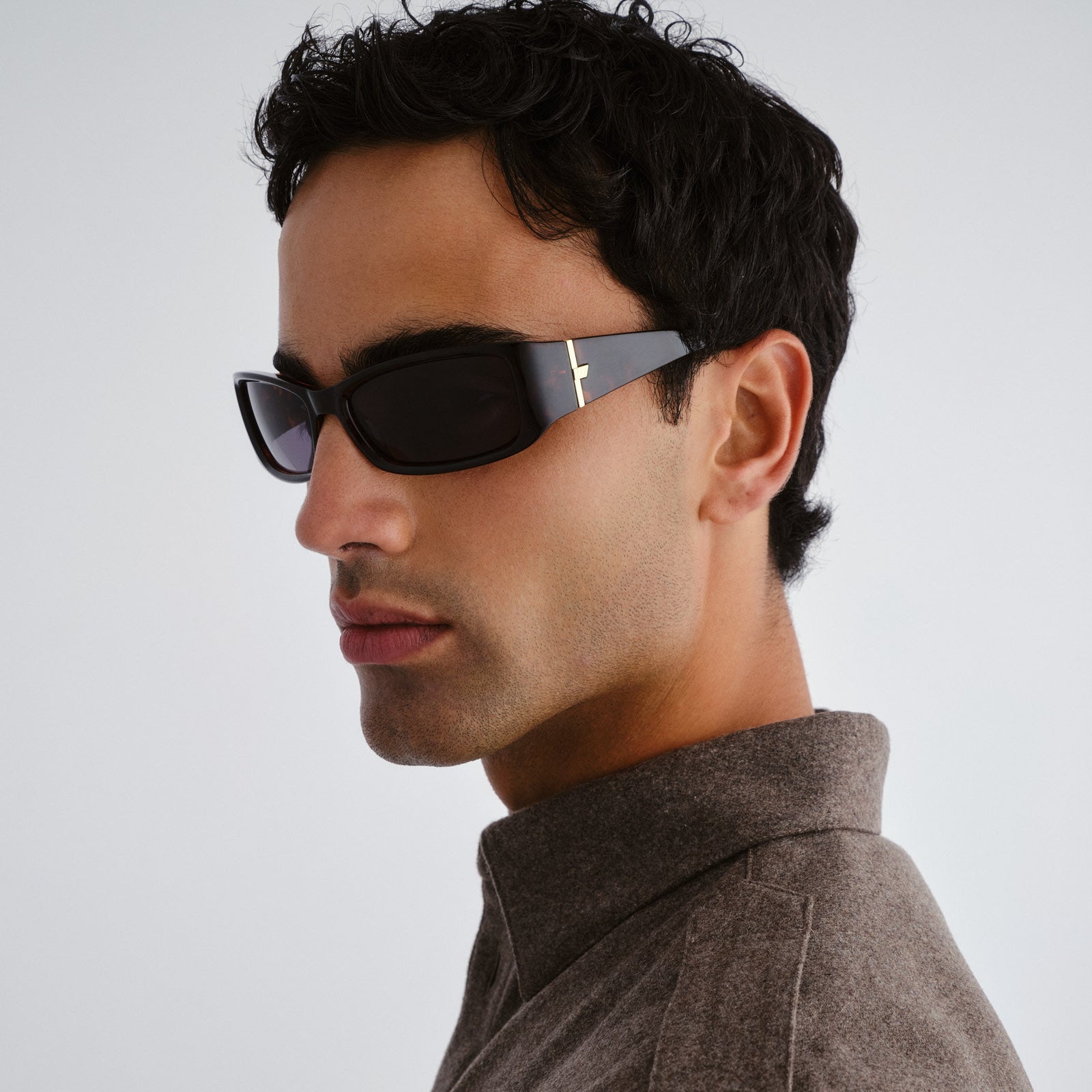 Du Jour Tortoiseshell Uni-Sex Wrap Sunglasses | Le Specs