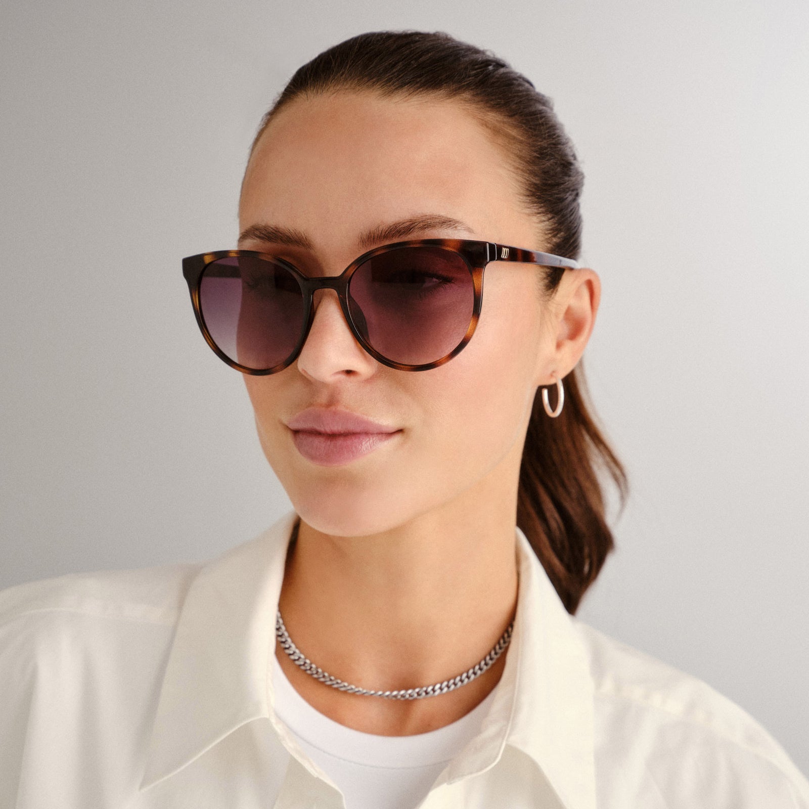 Armada Tort Female Round Sunglasses | Le Specs