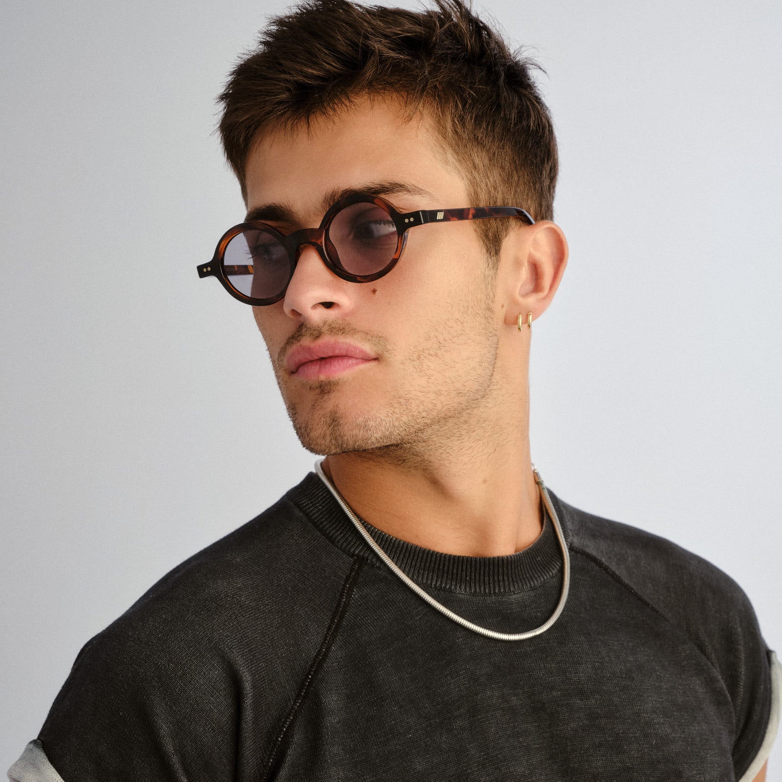 Sycophantic + Tort Uni-Sex Round Sunglasses | Le Specs