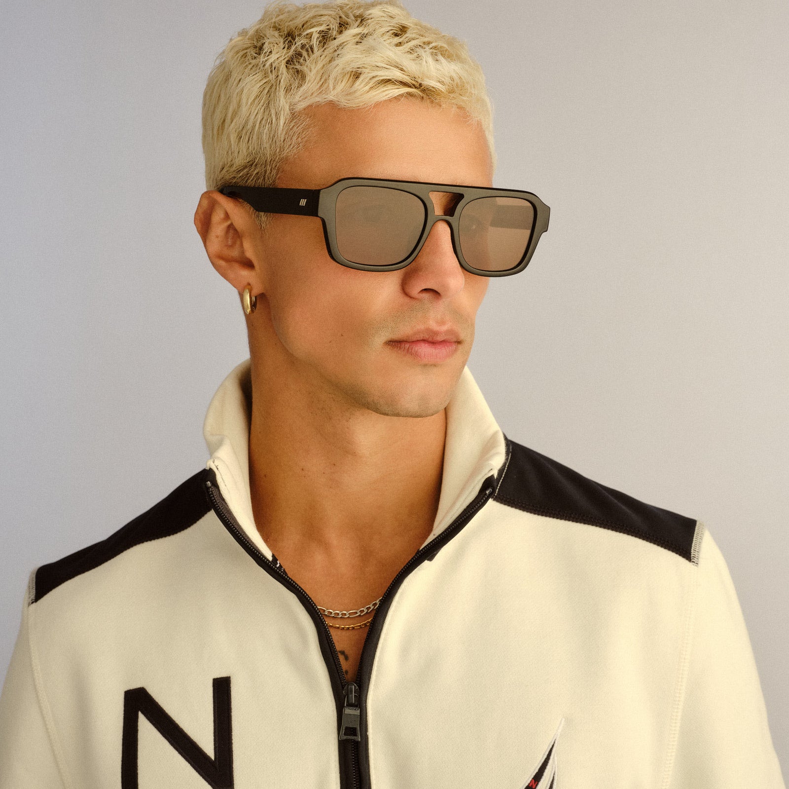 Subzero + Black Uni-Sex Aviator Sunglasses | Le Specs