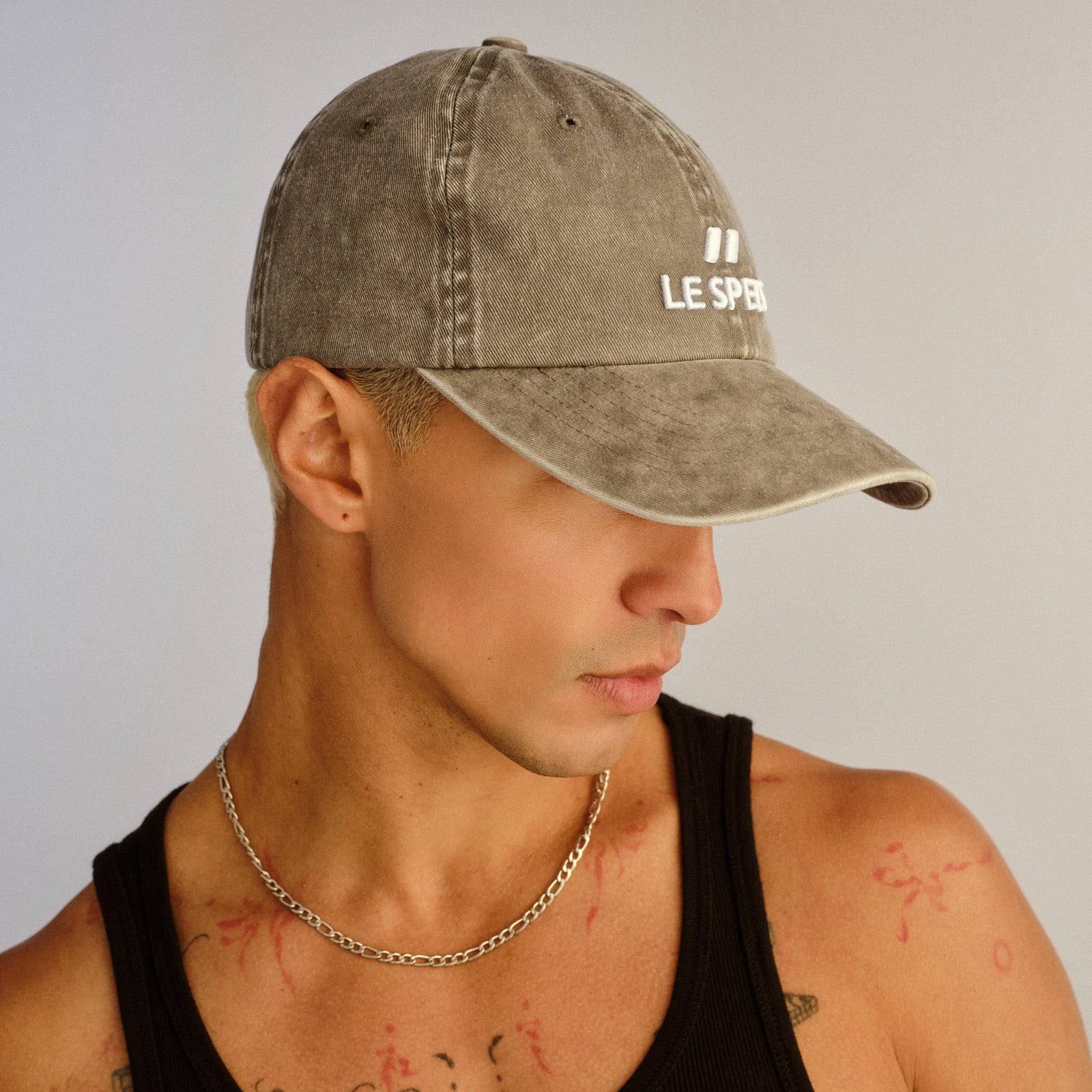 Less25mar3 Washed Grey Uni-Sex Accessories Marketing | Le Specs