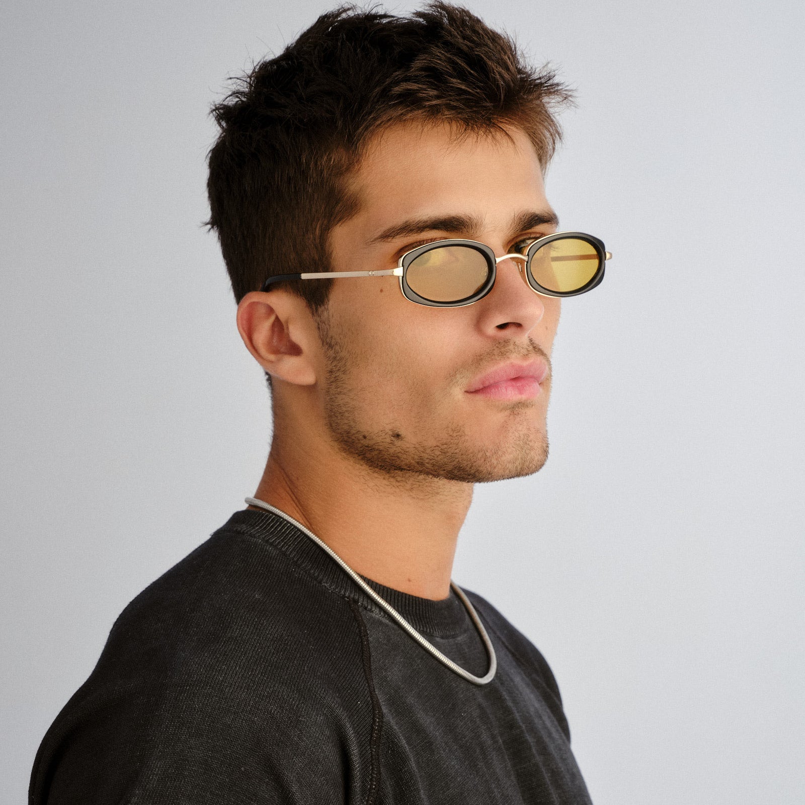 Mecharo Gold Black Uni-Sex Oval Sunglasses | Le Specs