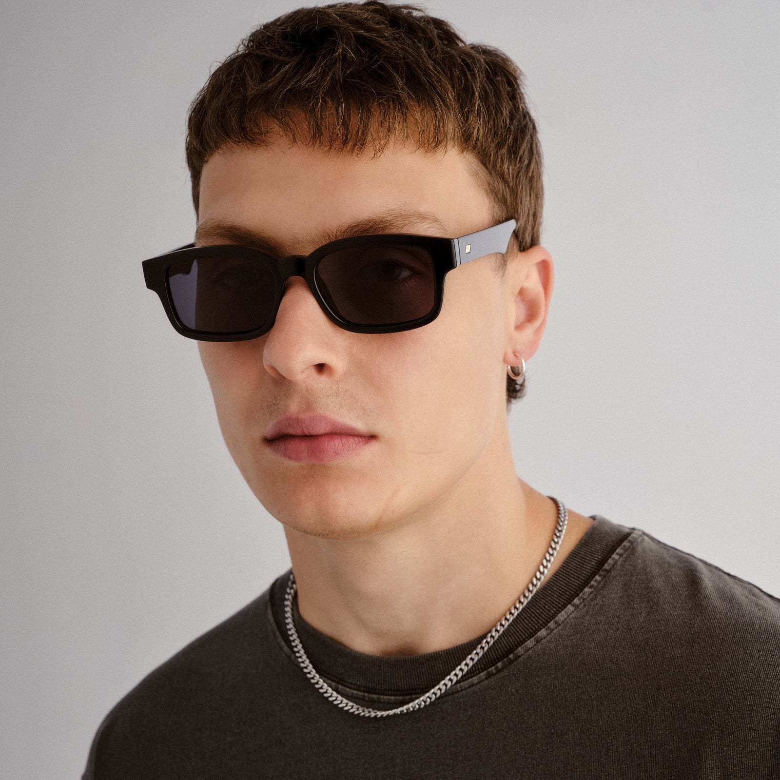 Recarmito Black Uni-Sex D-Frame Sunglasses | Le Specs