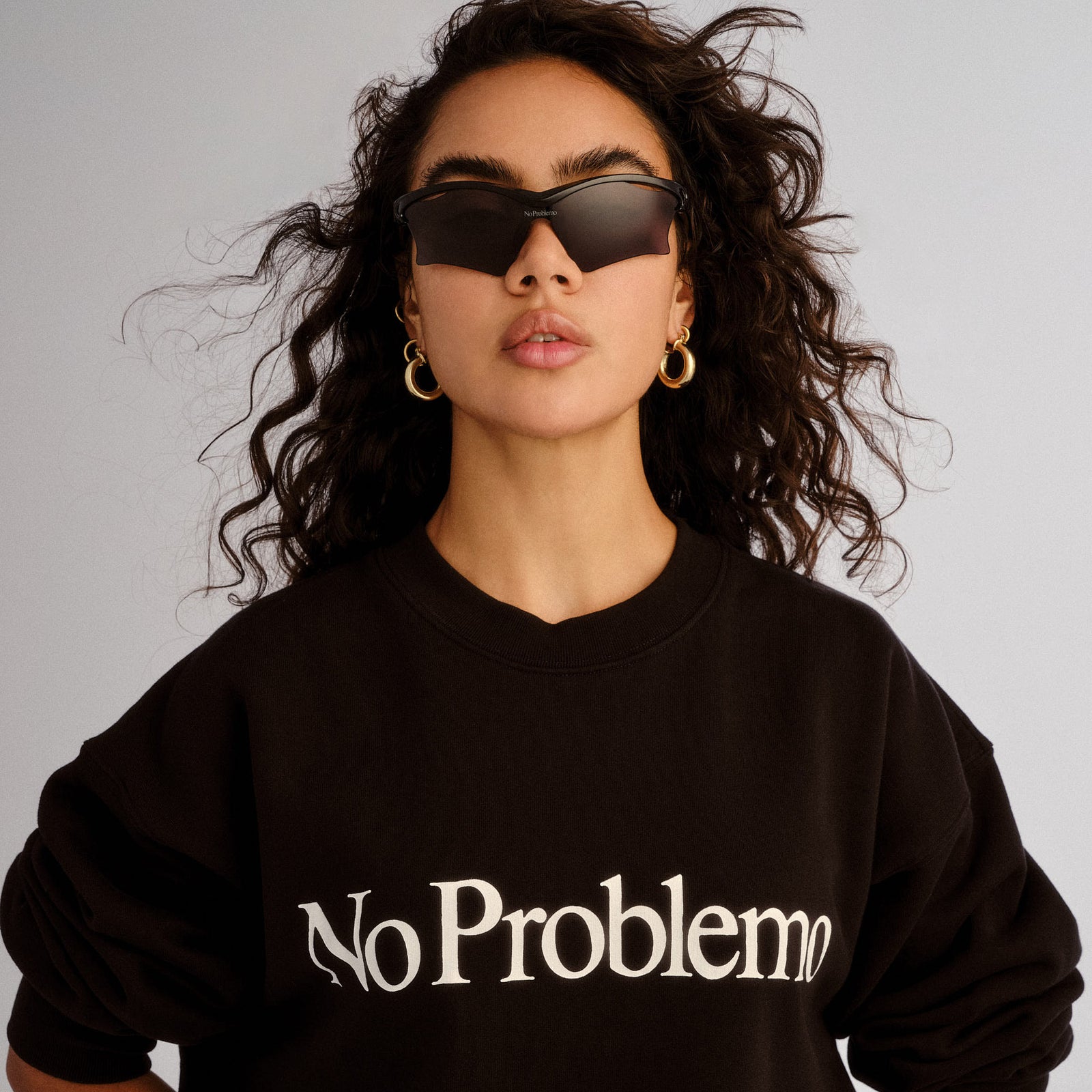 Pluto Black Uni-Sex Shield Sunglasses | Le Specs