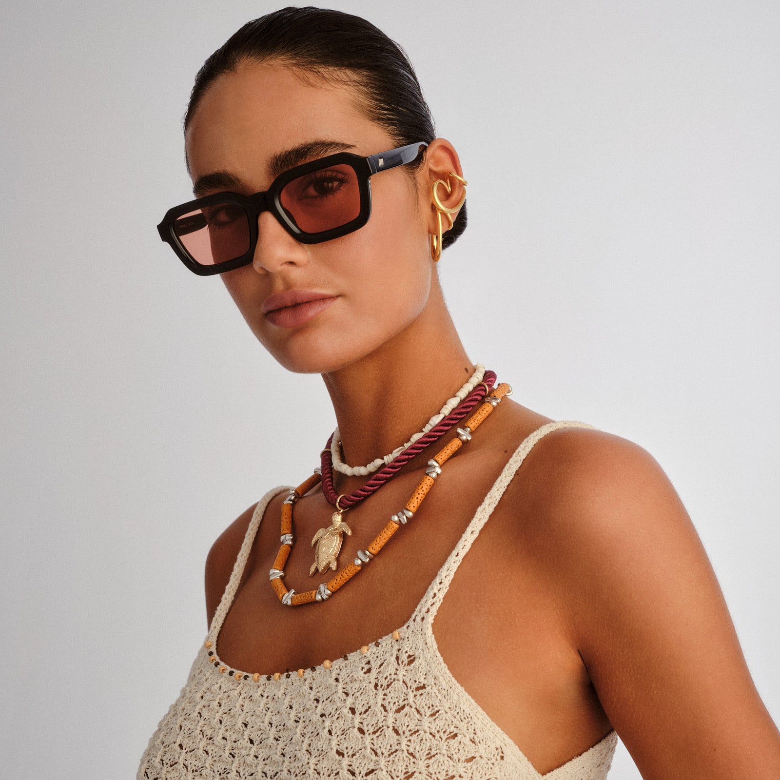 Impossible Black Uni-Sex Square Sunglasses | Le Specs