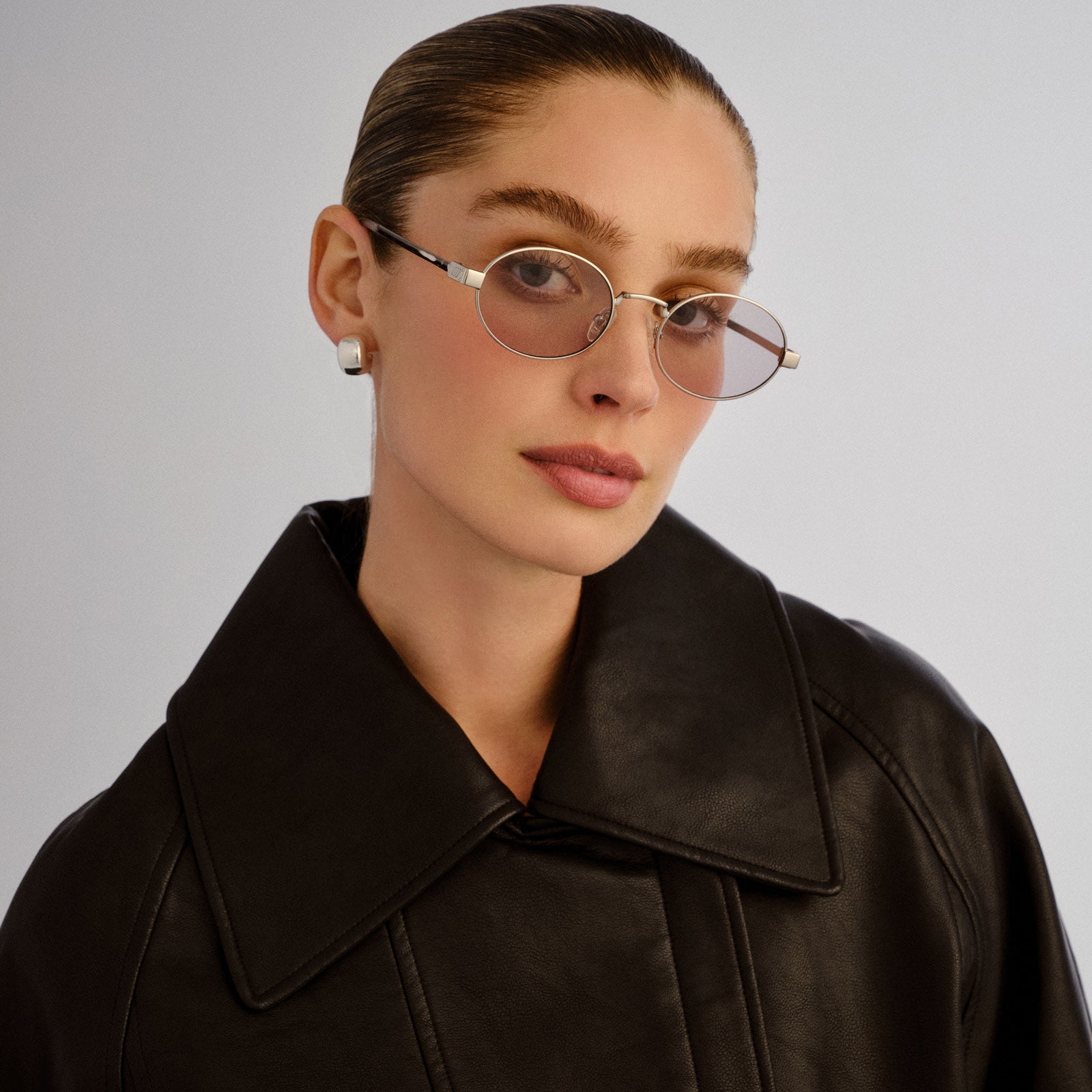 Poseidon Deux Silver Uni-Sex Oval Sunglasses | Le Specs