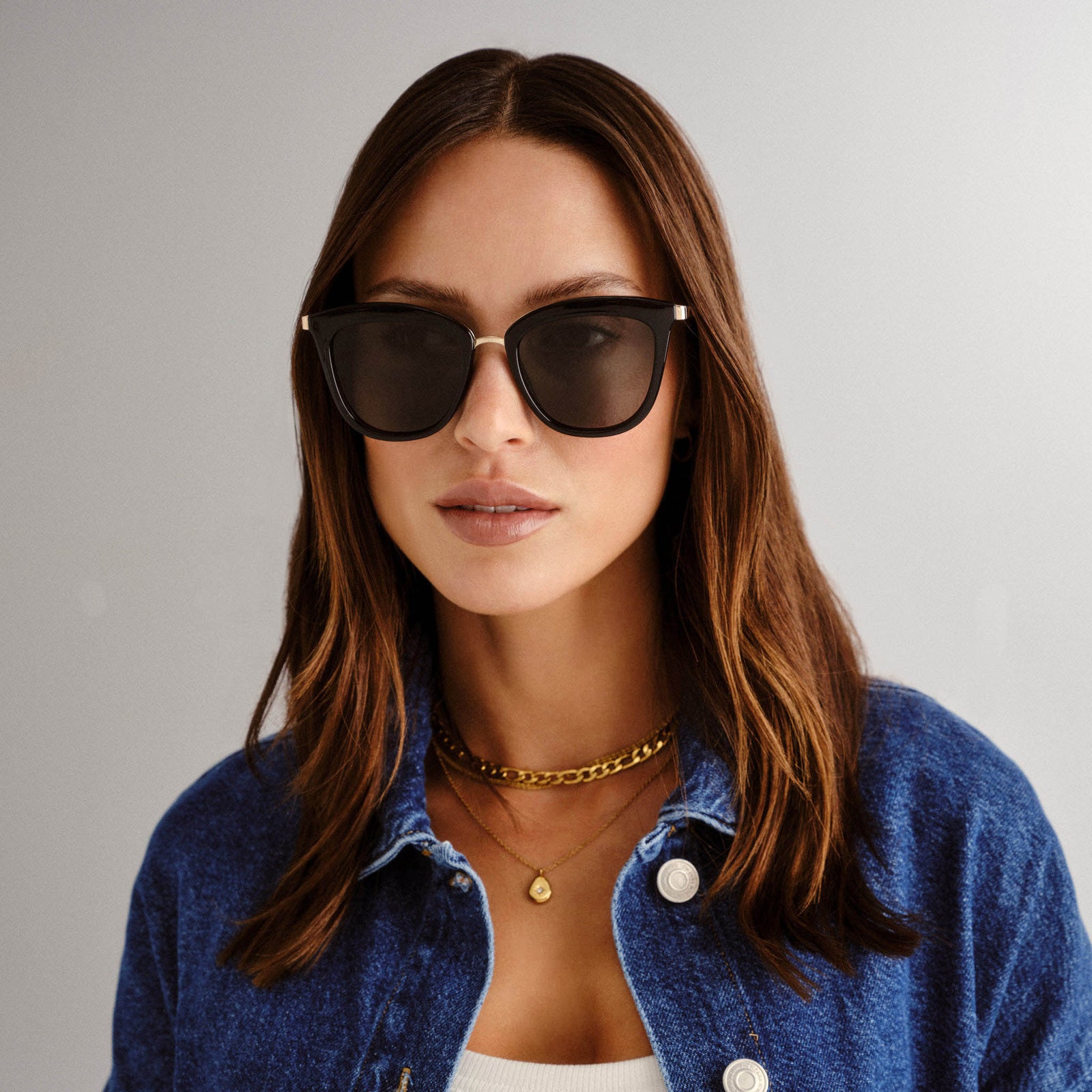 Caliente Black Gold Female Cat-Eye Sunglasses | Le Specs