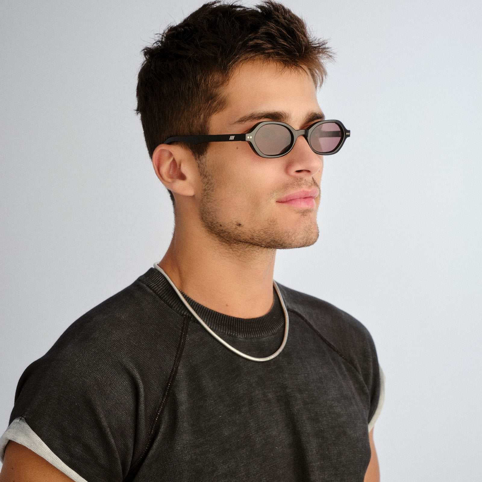 Foundry + Black Uni-Sex Oval Sunglasses | Le Specs