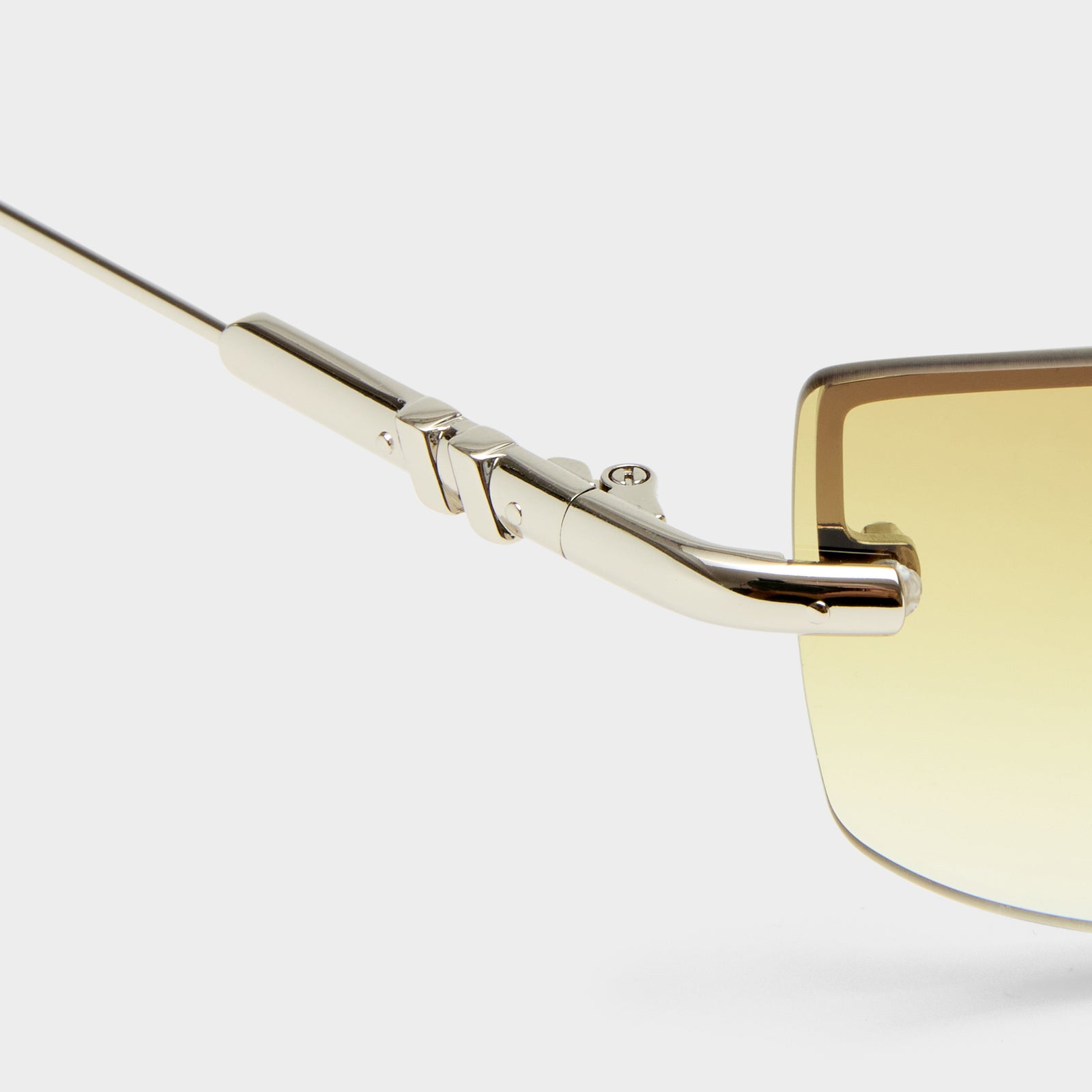 Velvetine Silver Uni-Sex Wrap Sunglasses | Le Specs