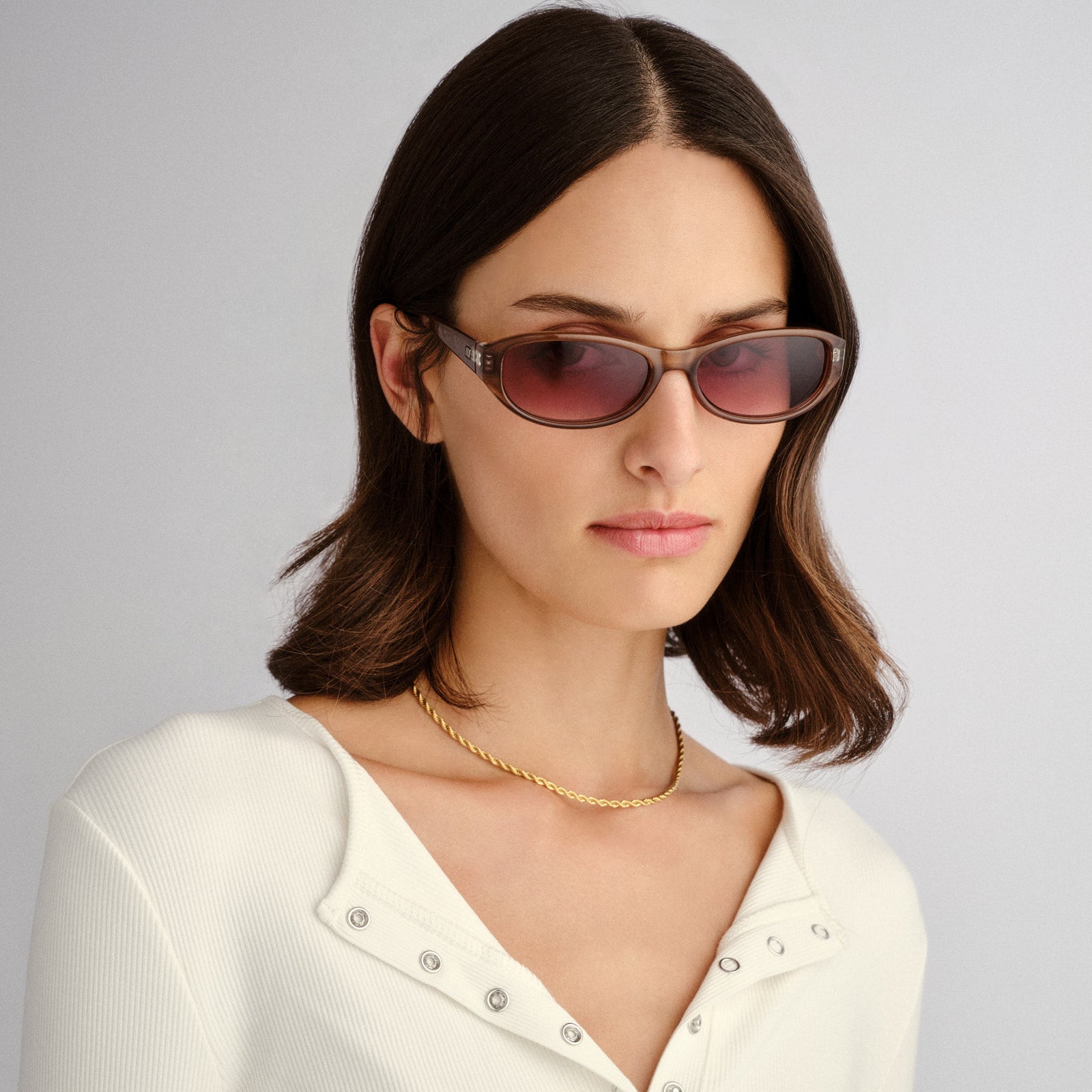 Dont Cha Pearl Chocolate Female Oval Sunglasses | Le Specs