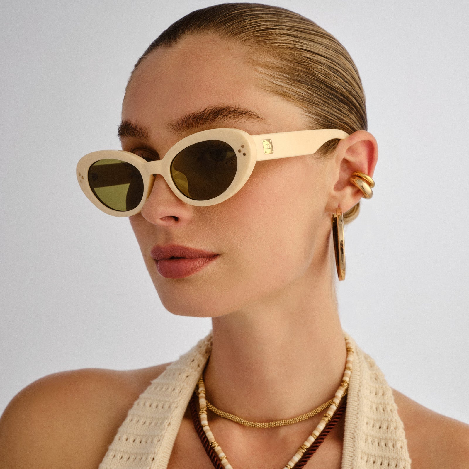 Tootsie + Off White Female Cat-Eye Sunglasses | Le Specs