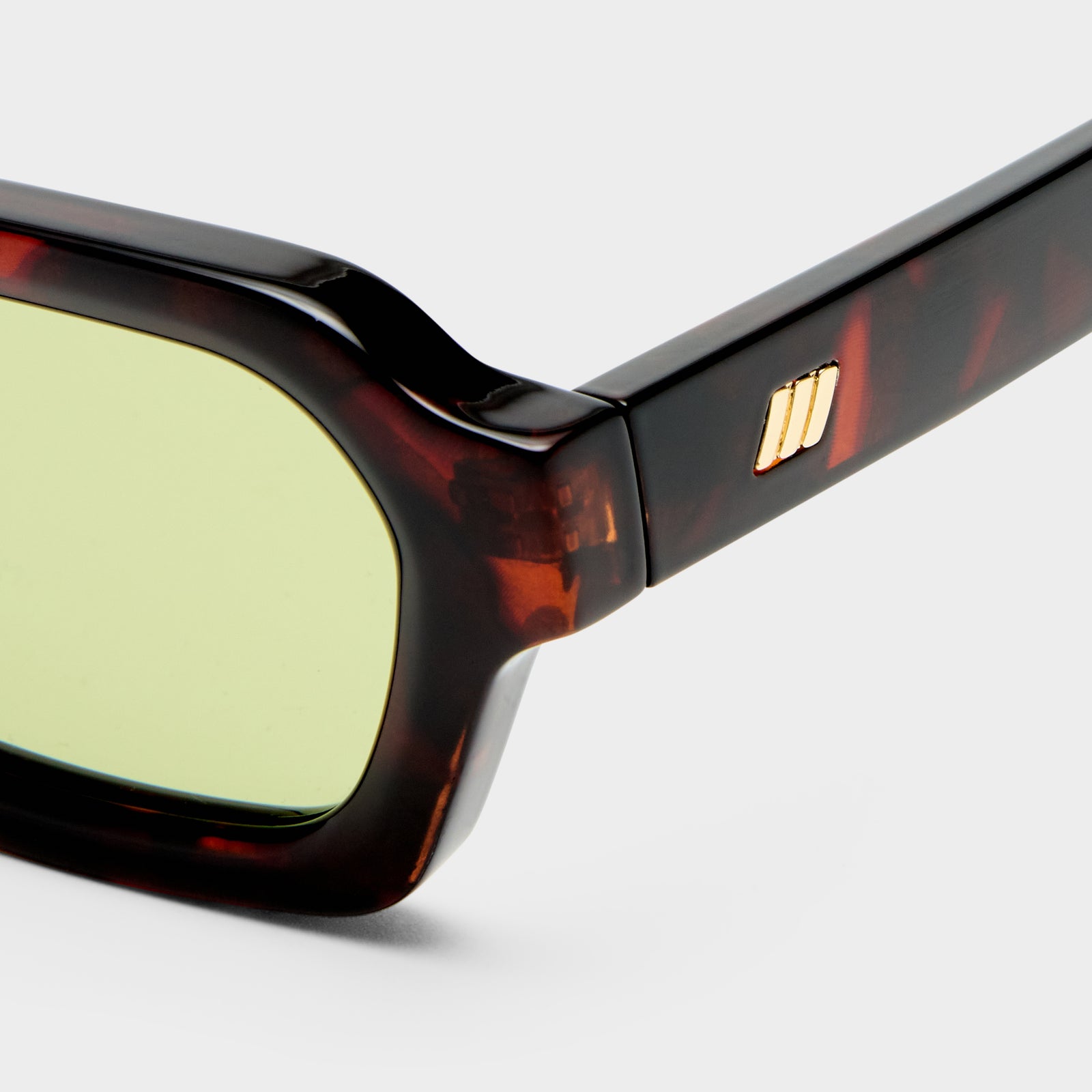 Tension + Tort Uni-Sex Rectangle Sunglasses | Le Specs