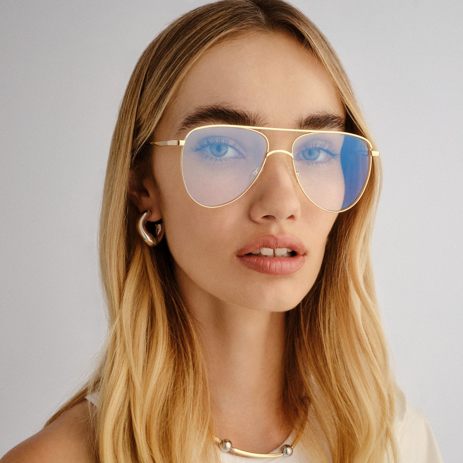 The Duke Gold Uni-Sex Rectangle Blue Light | Le Specs